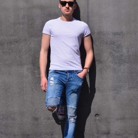 Alex58