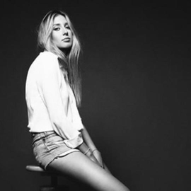 Lauraamouzegh