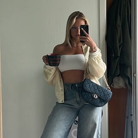 Angie2001