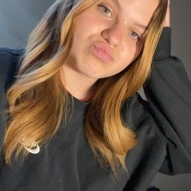 Marylia26