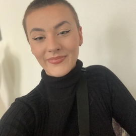 ElodieI