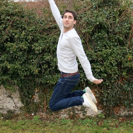 axeldarmochod