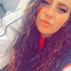 adeliyne