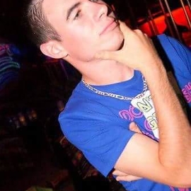 adrianhener98