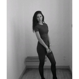 Elodie2106999