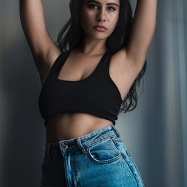 Anaiskh77