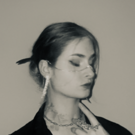 Maeva09T