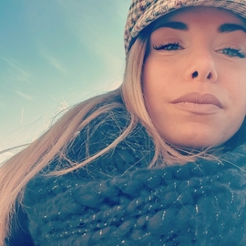 lenaa25