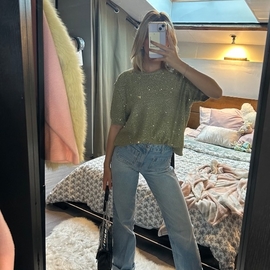 Aivy34