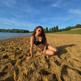 jessy24082001