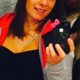 Chloe2222