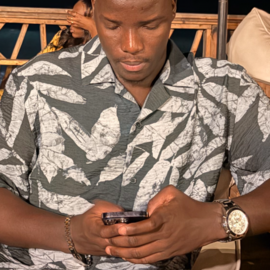 Momar___laye