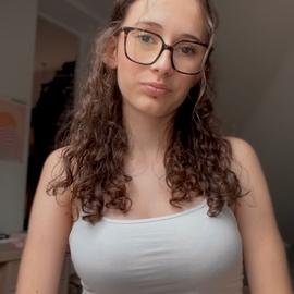 Jadebrunetg