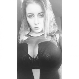 Laura36000