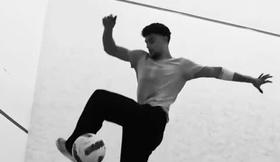 Freestyle Football x Slowmo