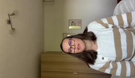 Scène face caméra - réaction