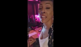 DIS moi des mots d'amour