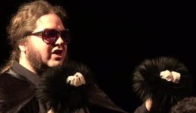 La visite de la vielle dame