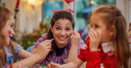 Casting comédienne et animatrice pour anniversaire d'enfant à domicile