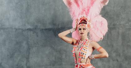 Casting danseuse mesurant entre 1m68 et 1m73 pour spectacle dans un cabaret