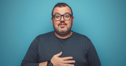 Casting comédien entre 25 et 35 ans pour le rôle principal dans une vidéo réseaux sociaux