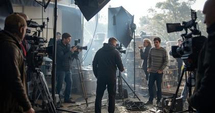 Casting figurant homme et femme entre 16 et 99 ans pour tournage film avec Omar Sy et Vincent Cassel