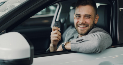 URGENT Casting homme de plus de 30 ans pour silhouette dans vidéo réseaux sociaux pour une marque de voiture