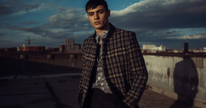 Casting modèle homme entre 18 et 35 ans pour shooting photo streetwear