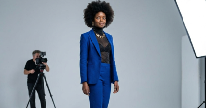 Casting femme mannequin typée afro mesurant plus d'1m72 pour figuration dans série tv