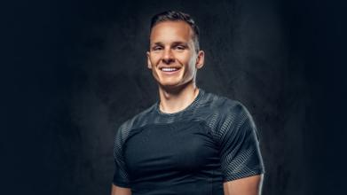 Casting homme sportif entre 20 et 40 ans pour figuration dans vidéo réseaux sociaux