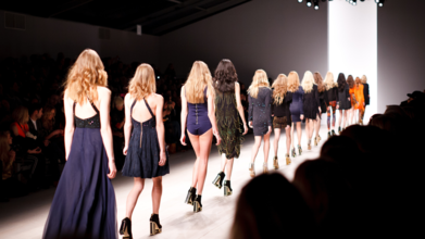 Casting mannequin femme entre 18 et 25 ans pour défilé de mode