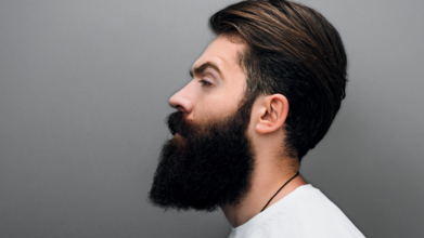 Casting mannequin homme barbu pour campagne à Paris