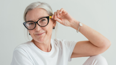 Casting femme sénior d'environ 79 ans pour doublure dans publicité