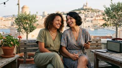Casting couple de femmes entre 30 et 35 ans pour publicité musique