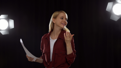 Casting comédienne avec expérience théâtrale pour rôle dans pièce de théâtre