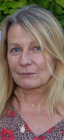 Mannequinat senior : Sylvie Fabregon, la fondatrice de l’Agence Silver, casse les idées reçues