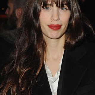 Maïwenn LeBesco, nouvelle égérie de la marque Chanel !