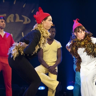 Luc Sonzogni co-fondateur du Fieald nous invite tous les dimanche au THÉÂTRE TRÉVISE!