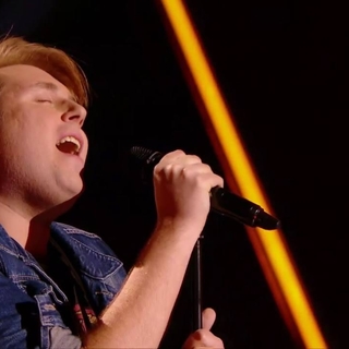 Bulle, artiste d’émotion sur le plateau de The Voice! Casting.fr revient sur ce moment unique que seul Florent Pagny a perçu on dirait...