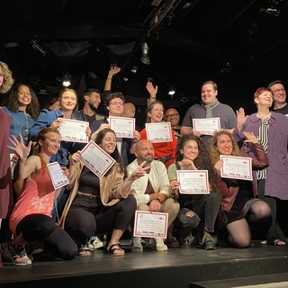 Après le concours international de chant et de comédie musicale des API, place aux auditions pour intégrer la formation des API :) On vous annonce les dates pour devenir un artiste pluridisciplinaire !