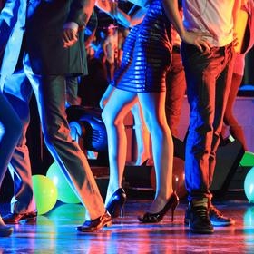 CASTING : Mannequins/Modèles pour soirée clubbing aux côtés d'un artiste américain