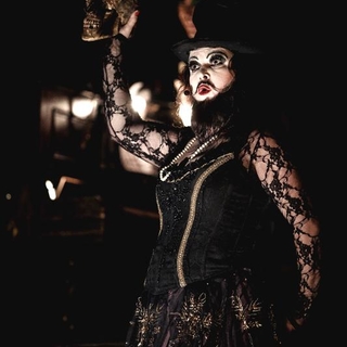 Reportage photo du spectacle musical déjanté et burlesque "Le Maxi Monster Music Show"