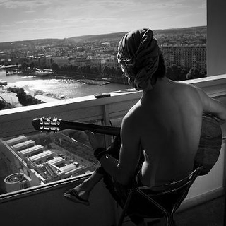 Découvrez le single Caméléon de Mathieu des Longchamps