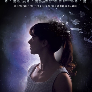 Embarquez pour un voyage de réflexion unique avec "Memoriam", une pièce de Manon Bianchi à retrouver au Full Moon jusqu'en février