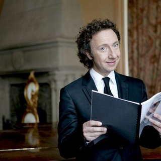 Sois riche et Tais toi!