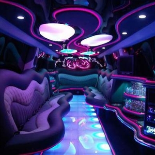 Gagnez votre tour en limousine avec Astrid !