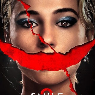 La descente aux enfers d'une popstar : notre avis sur le film "Smile 2" avec Naomi Scott