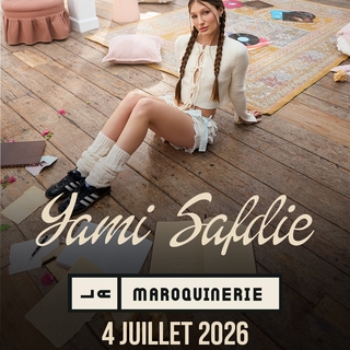 Yami Safdie : la voix douce de la pop latino débarque à Paris