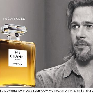 Brad Pitt l'égérie du nouveau parfum "Chanel N°5"