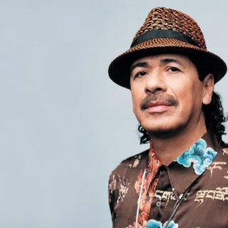 Carlos Santana est marié!